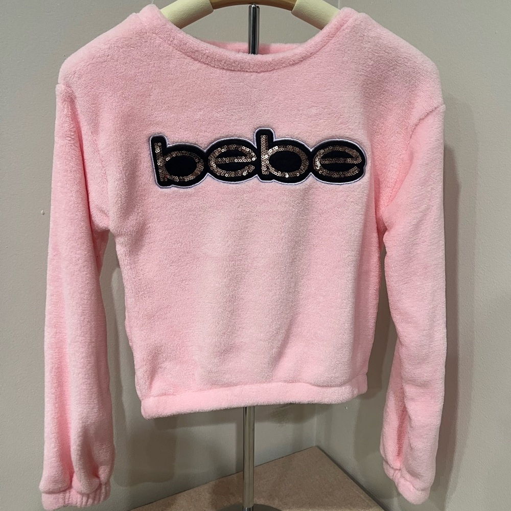 BEBE Girls NWT Pretty Pink Logo Sweater with Logo in pink gold sequins